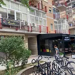 Apartamento Newly Renovated One Bedroom In