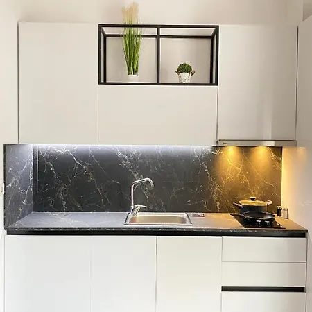 Newly Renovated One Bedroom In Tirana